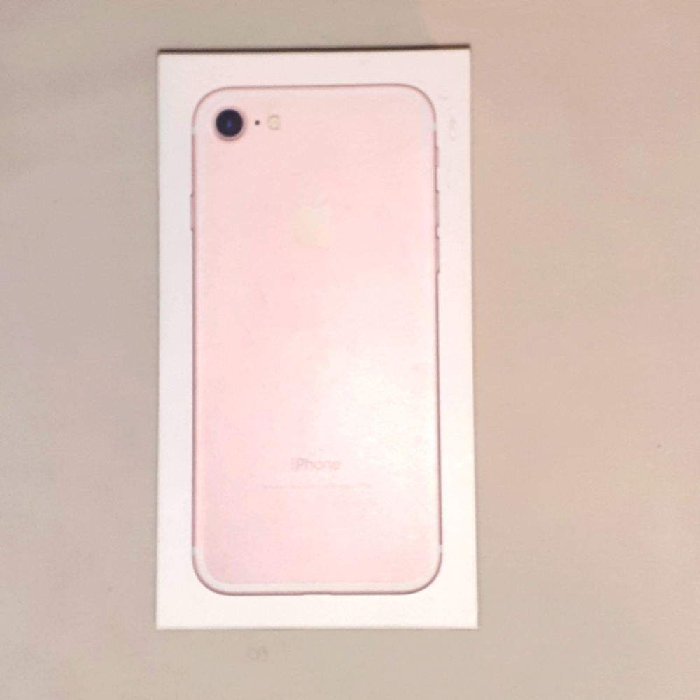 Apple iPhone 7 (empty box)